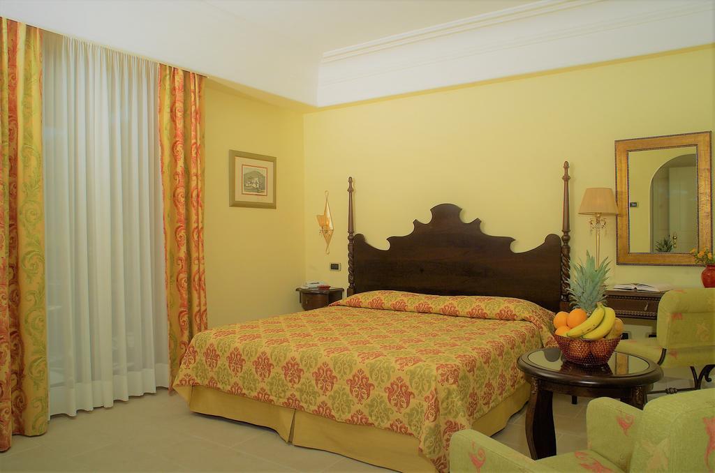 Arciduca Grand Hotel ليباري الغرفة الصورة